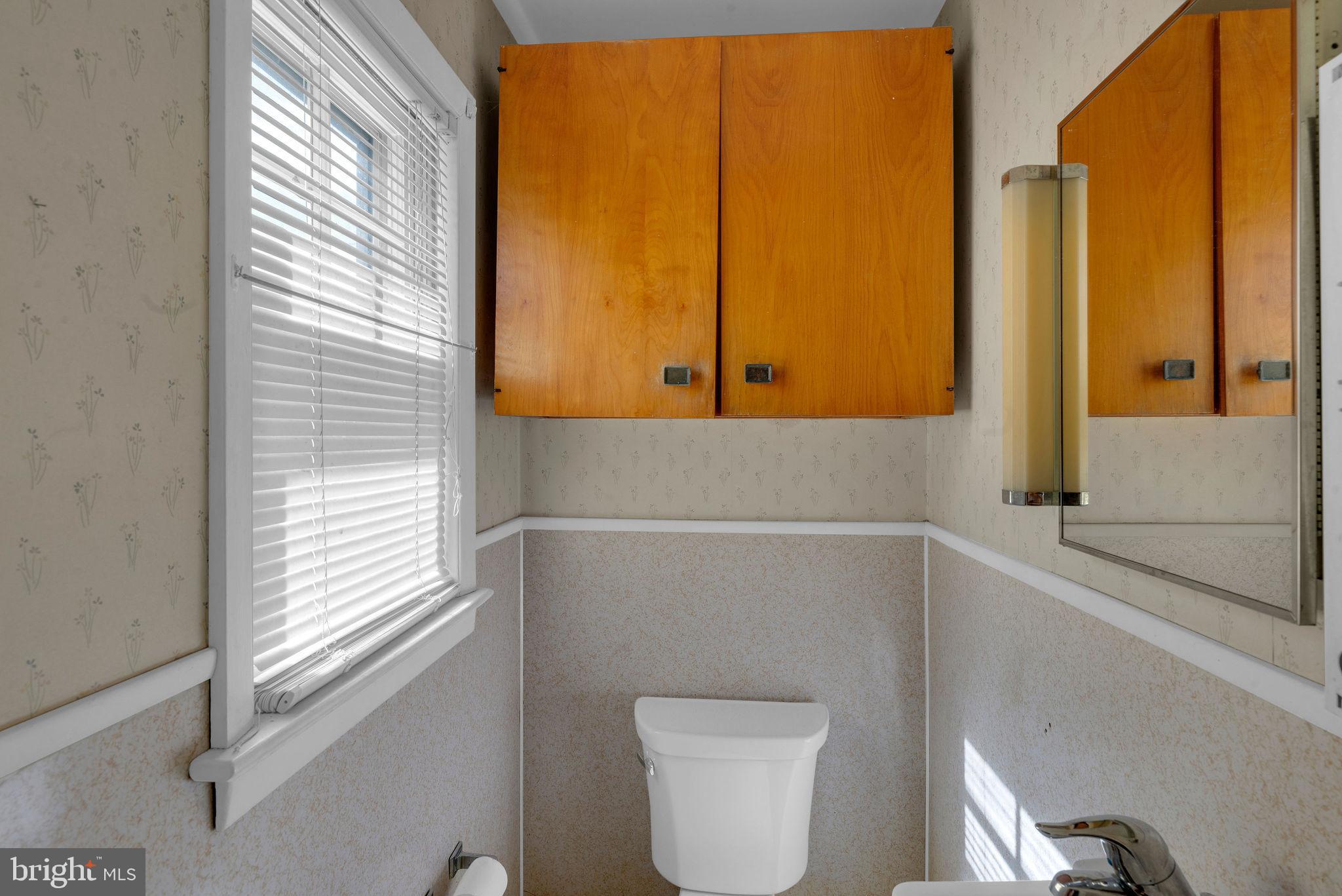 265 Edinburg Road Hamilton, NJ 08619 - Photo 9 of 17 1/2 Bath off Kitchen