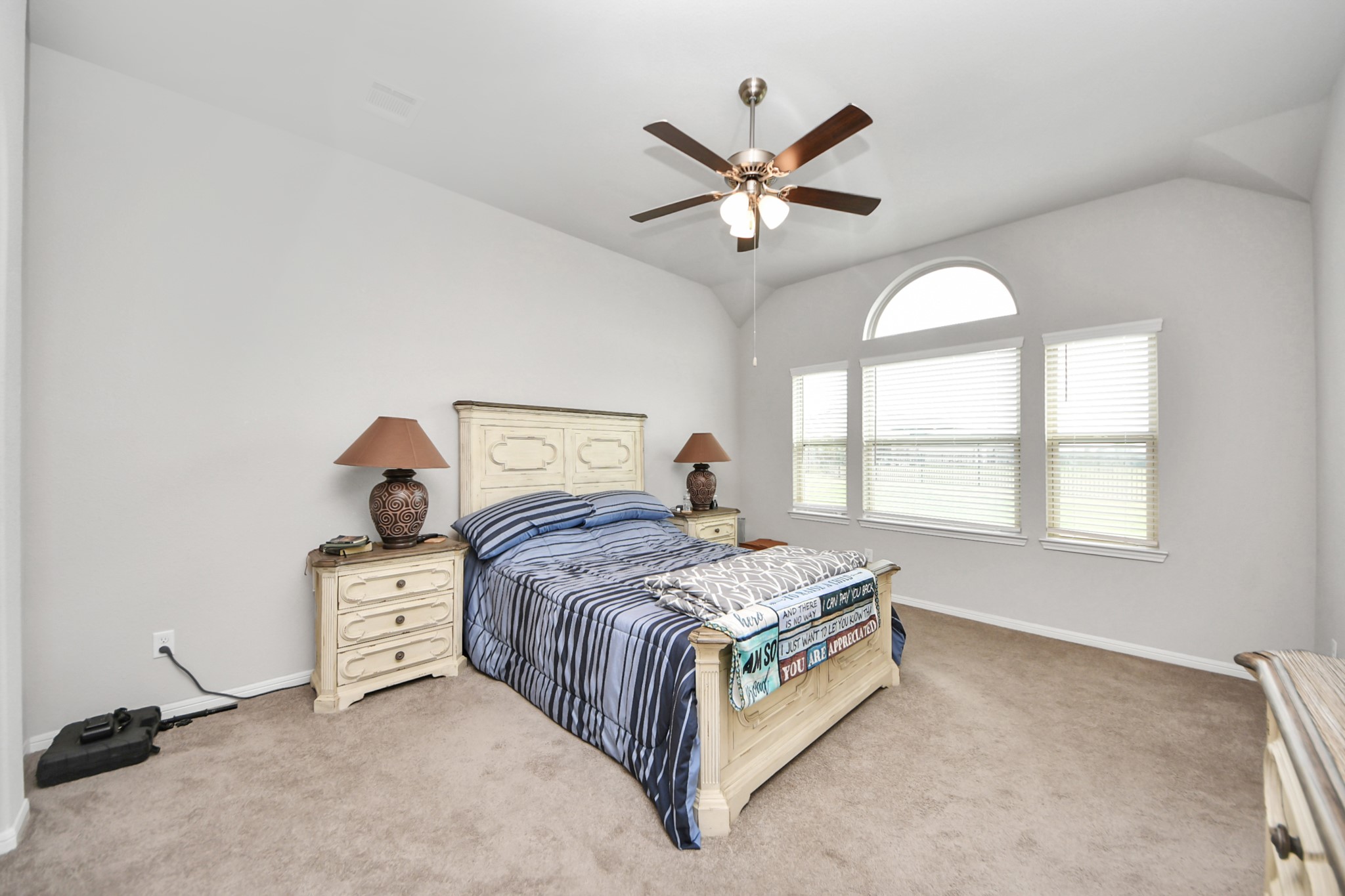 1654 Sequoia Run Drive Rosharon, TX 77583 - Photo 12 of 24 a spacious bedroom with a bed and window