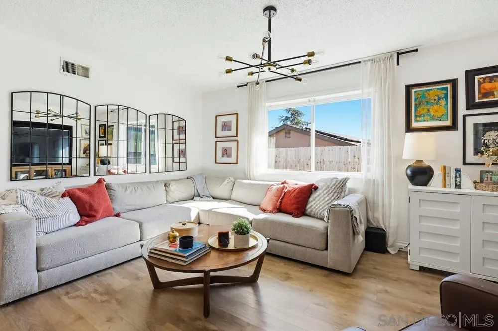 9517 Bray Avenue Spring Valley, CA 91977 - Photo 7 of 44 Gallery Image 7