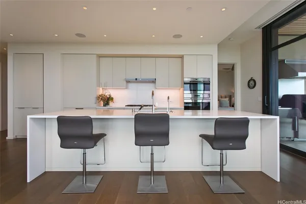 $18,000 | 1388 Ala Moana Boulevard, Unit 8700, Honolulu, HI 96814