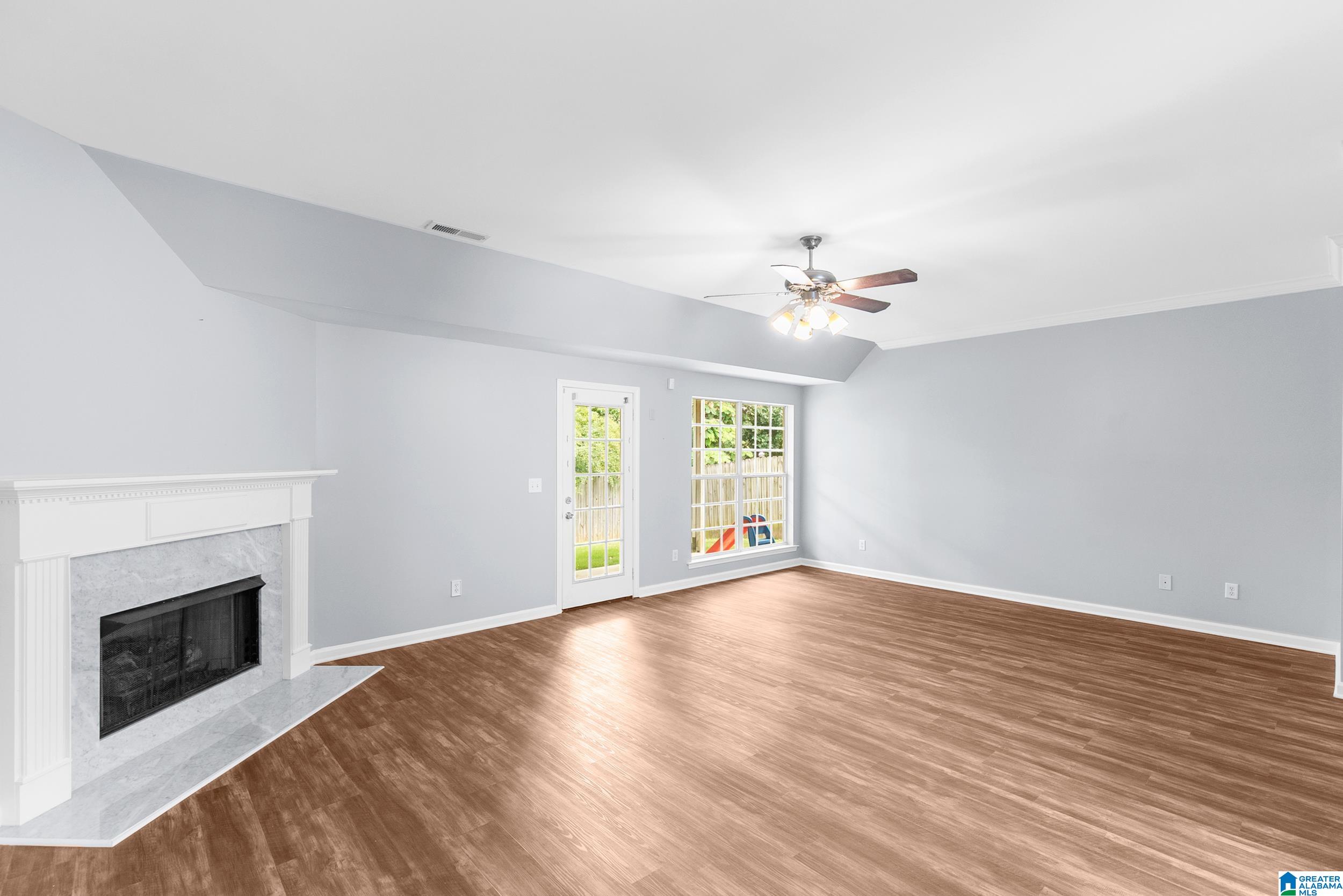 173 Canyon Trail Pelham, AL 35124 - Photo 10 of 29