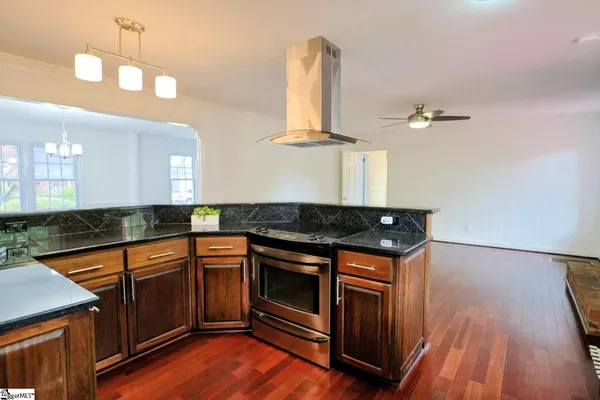 $464,900 | 304 Del Norte Road, Greenville, SC 29615