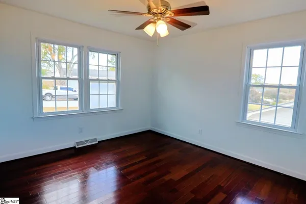 $464,900 | 304 Del Norte Road, Greenville, SC 29615