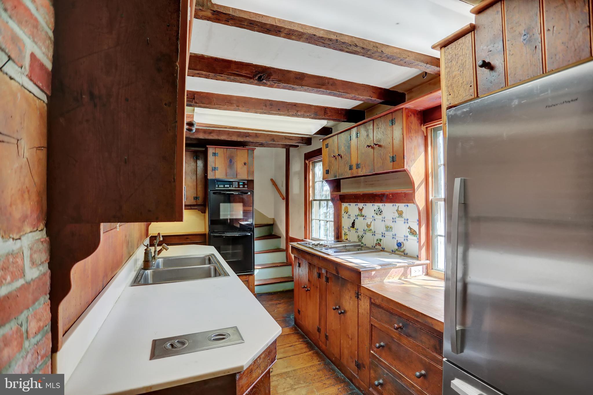 10909 Garrison Forest Road Owings Mills, MD 21117 - Photo 22 of 59 Kitchen