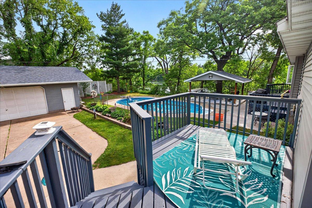 79 Long Lake Road Mahtomedi, MN 55115 - Photo 13 of 54