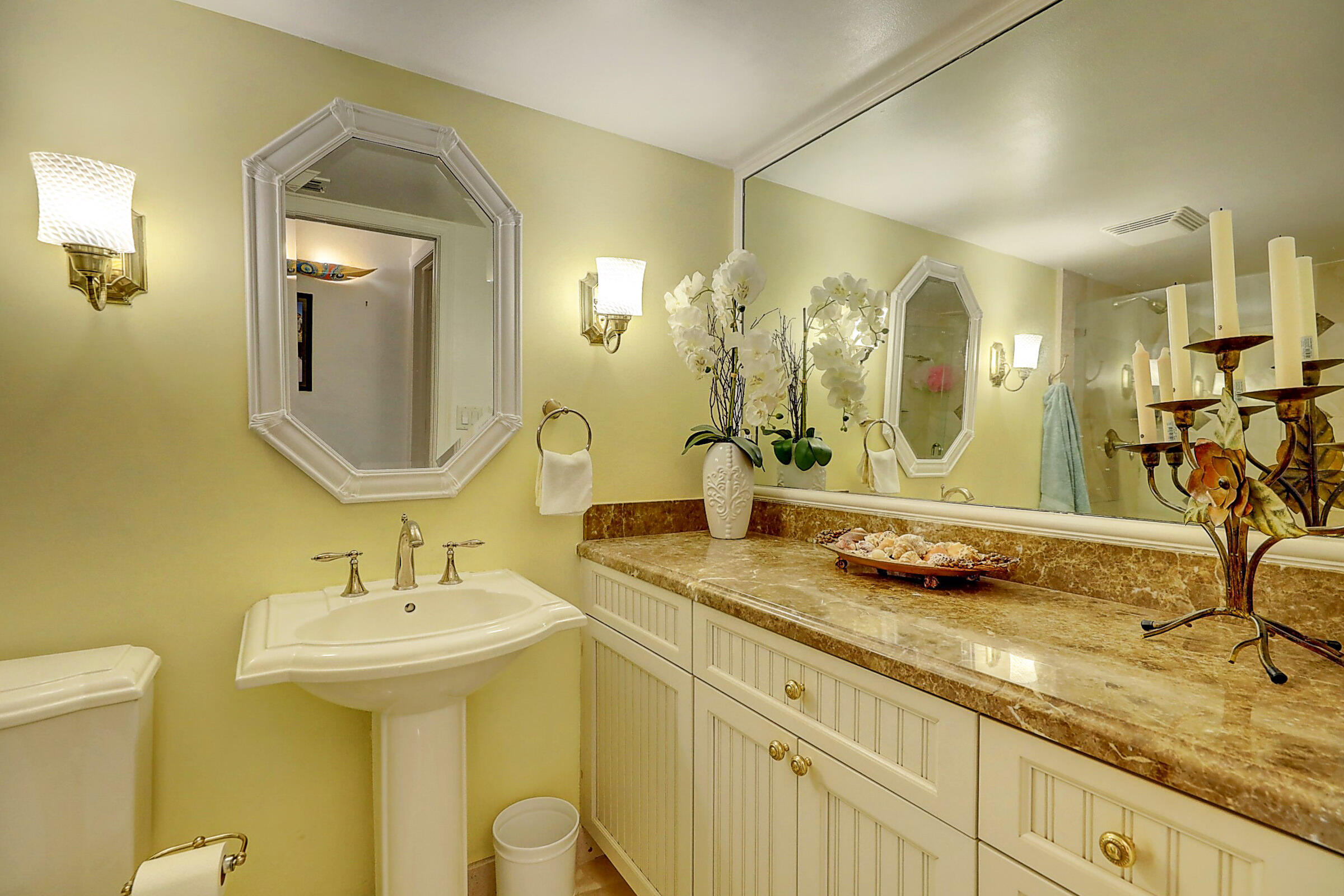 3606 South Ocean Boulevard, Unit 703 Highland Beach, FL 33487 - Photo 11 of 14 2ND FULL BATH