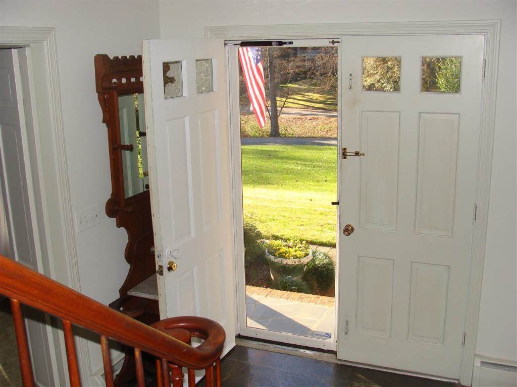 411 Shannon Way Anderson, SC 29621 - Photo 4 of 36