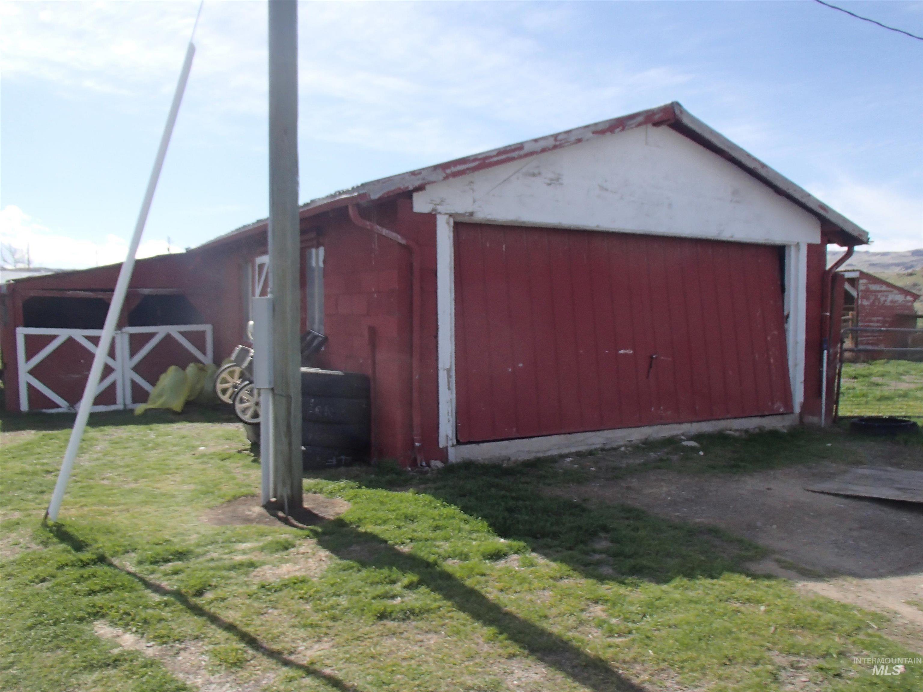 9506 Wright Road Melba, ID 83641 - Photo 22 of 37 View of outdoor structure