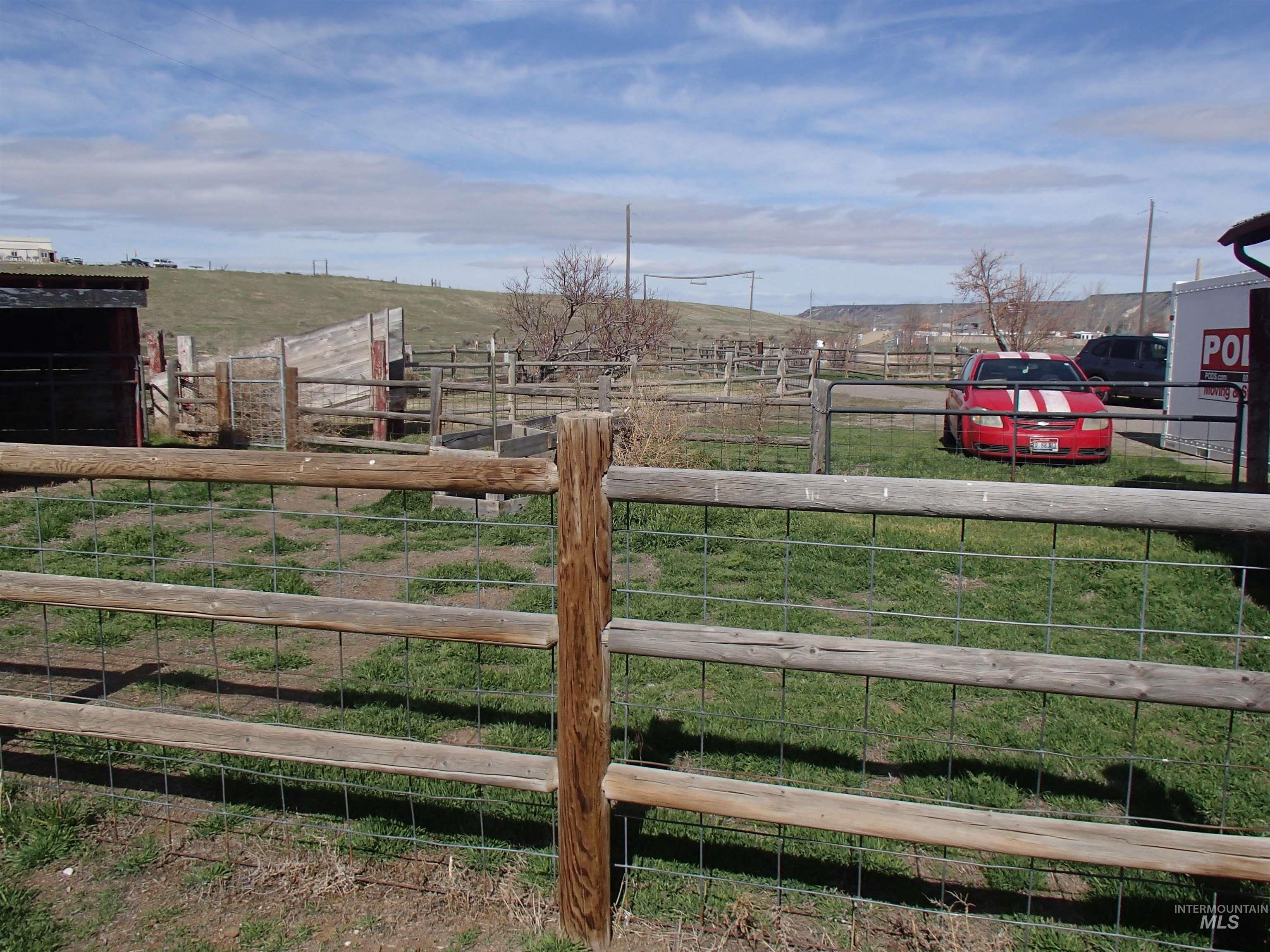 9506 Wright Road Melba, ID 83641 - Photo 27 of 37 View of yard featuring a view of rural / pastoral area