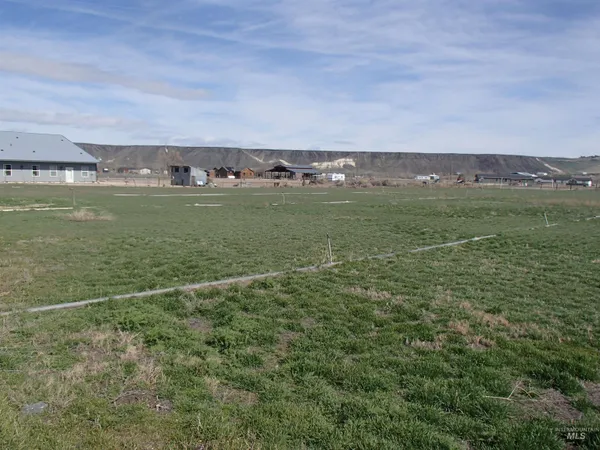 $419,975 | 9506 Wright Road, Melba, ID 83641