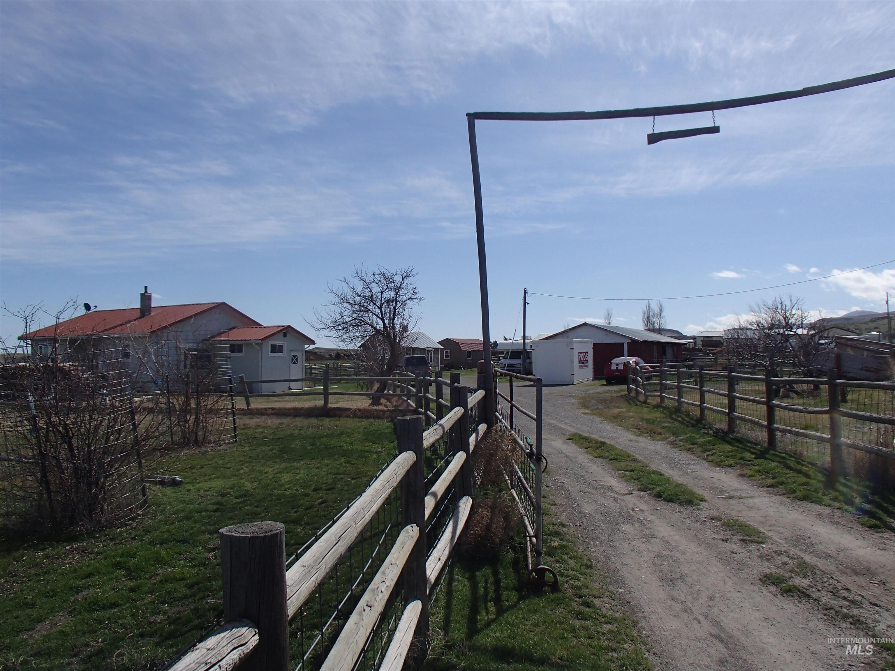 9506 Wright Road Melba, ID 83641 - Photo 37 of 37 View of dirt / gravel driveway