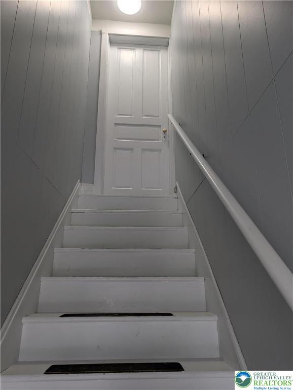 1111 Catasauqua Road, Unit 2 Whitehall, PA 18052 - Photo 2 of 9 a view of entryway