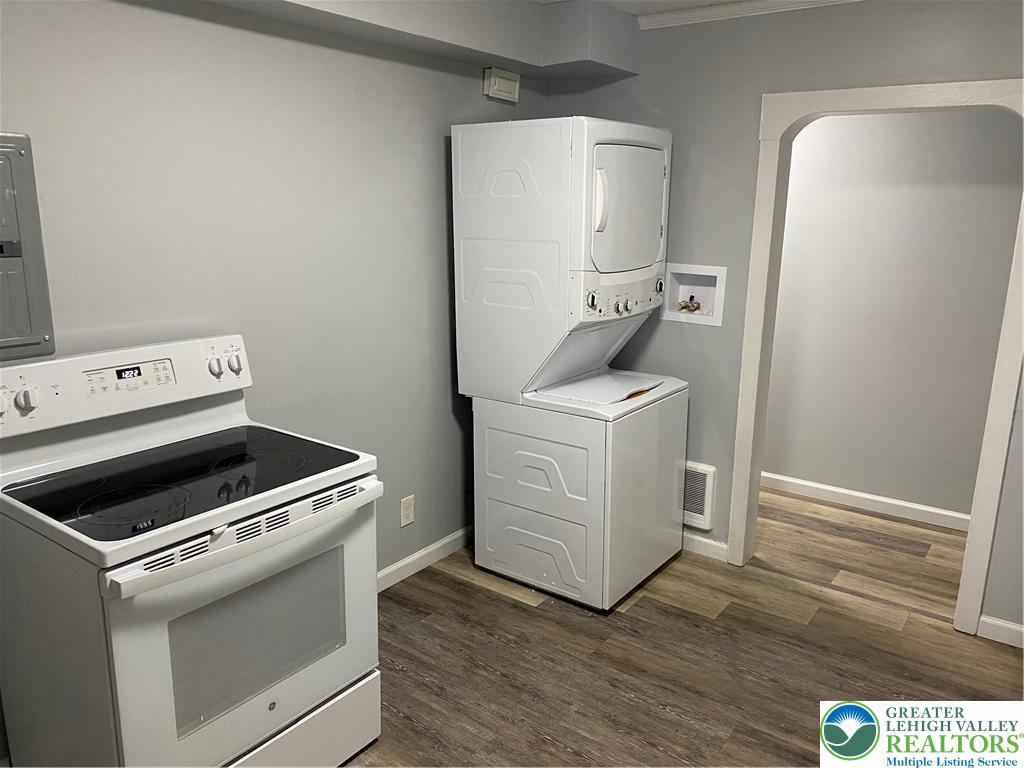 1111 Catasauqua Road, Unit 2 Whitehall, PA 18052 - Photo 7 of 9