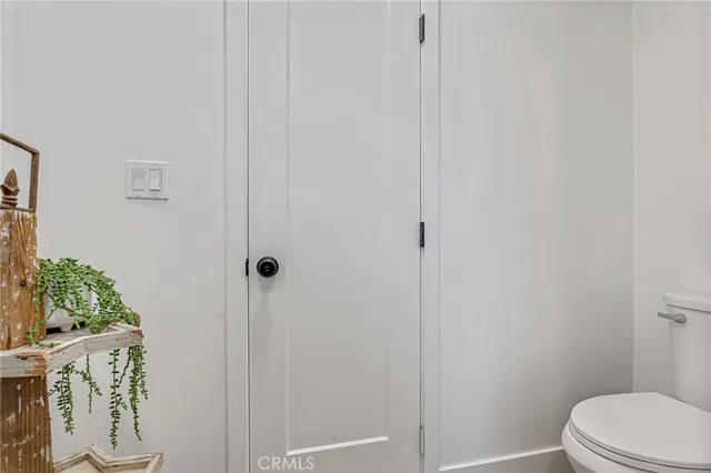 $1,399,000 | 16261 Sher Lane, Huntington Beach, CA 92647