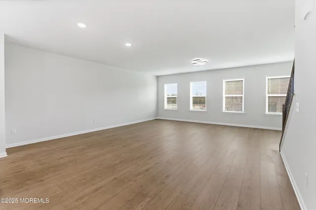 $6,000 | 4 Barton Avenue, Oceanport, NJ 07757