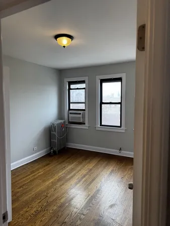 $1,650 | 5655 North Spaulding Avenue, Unit 3W, Chicago, IL 60659
