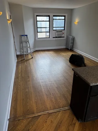 $1,650 | 5655 North Spaulding Avenue, Unit 3W, Chicago, IL 60659