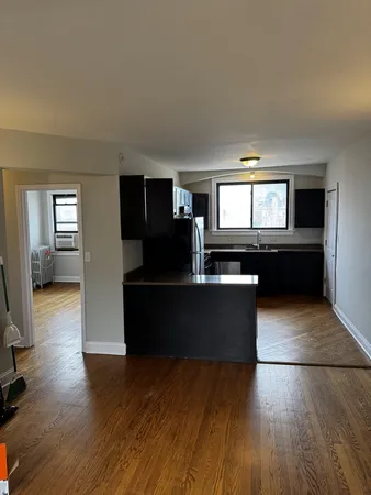 $1,650 | 5655 North Spaulding Avenue, Unit 3W, Chicago, IL 60659