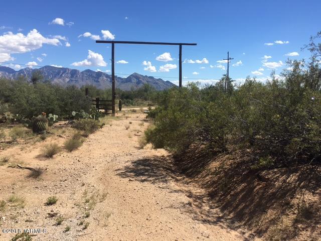 13101 North K 6 Ranch Road Tucson, AZ 85755 - Photo 3 of 16 Gallery Image 3