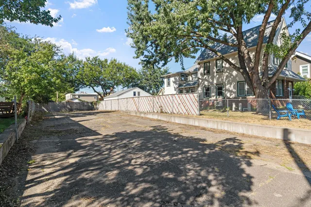 $175,000 | 2110 4th Street Northeast, Minneapolis, MN 55418