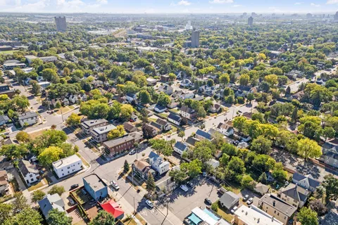 $175,000 | 2110 4th Street Northeast, Minneapolis, MN 55418