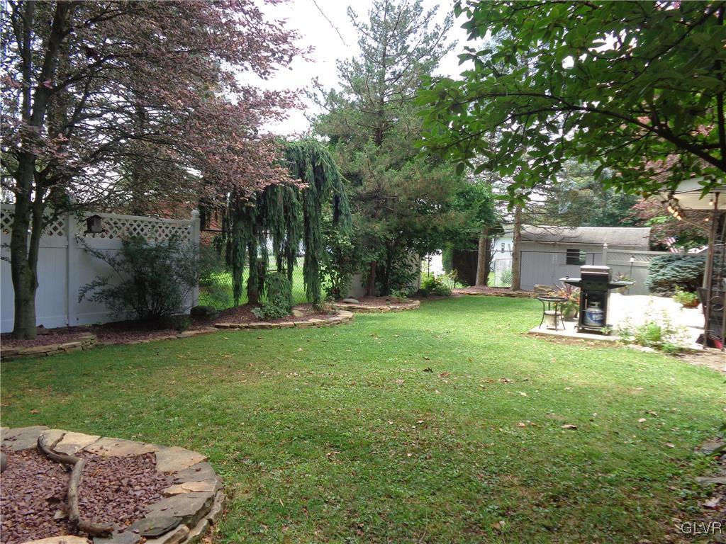 3530 Carter Road Bethlehem, PA 18020 - Photo 3 of 47 Gallery Image 3