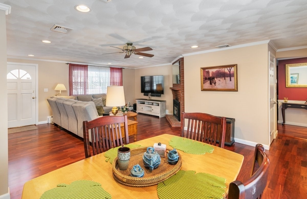 13 Wing Terrace Burlington, MA 01803 - Photo 13 of 32