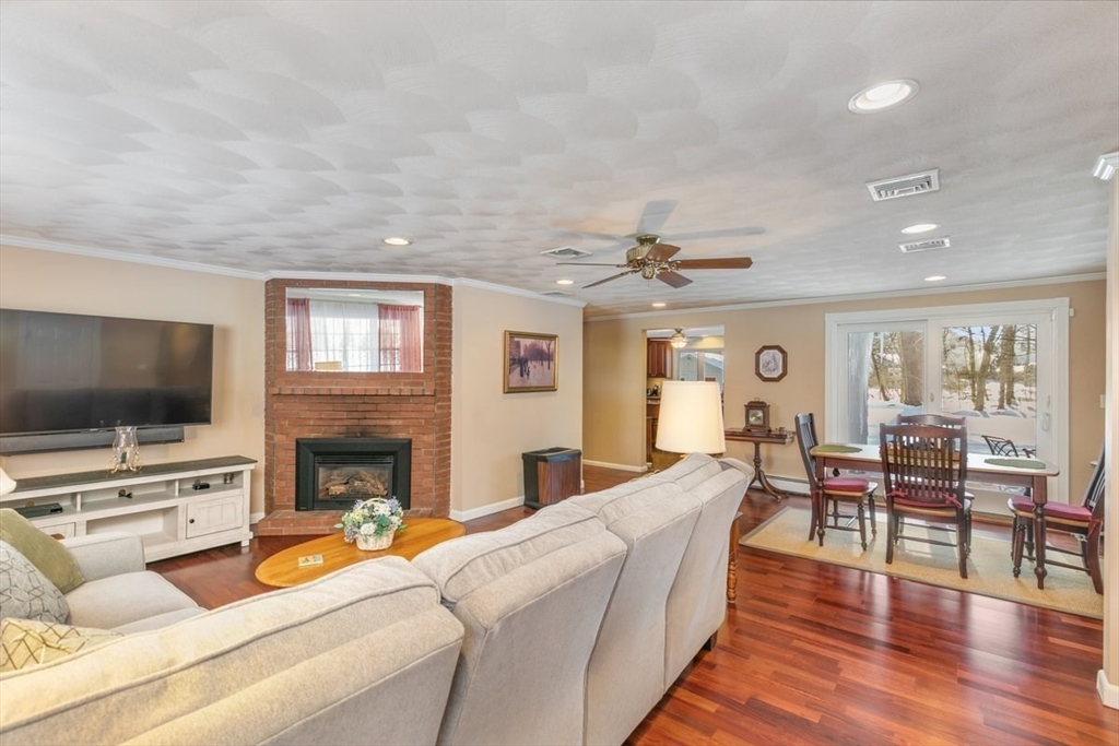 13 Wing Terrace Burlington, MA 01803 - Photo 14 of 32