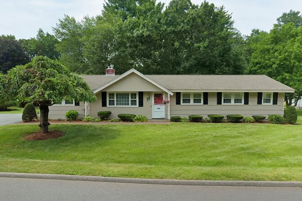 13 Wing Terrace Burlington, MA 01803 - Photo 3 of 32