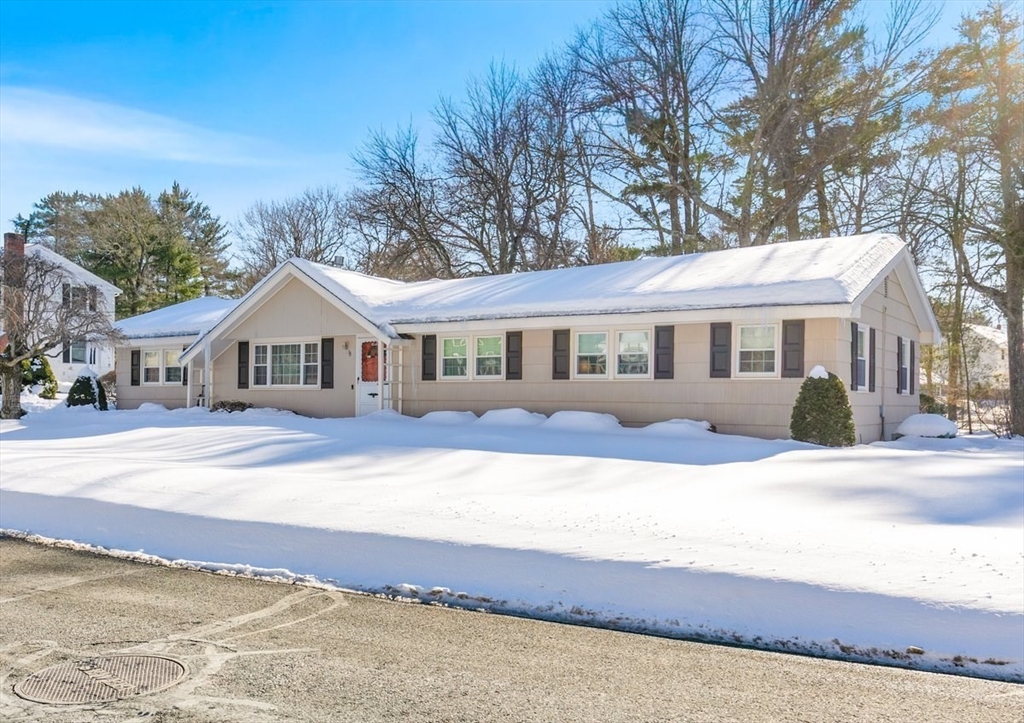 13 Wing Terrace Burlington, MA 01803 - Photo 4 of 32