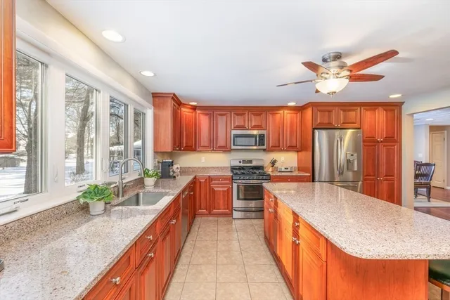 $750,000 | 13 Wing Terrace, Burlington, MA 01803