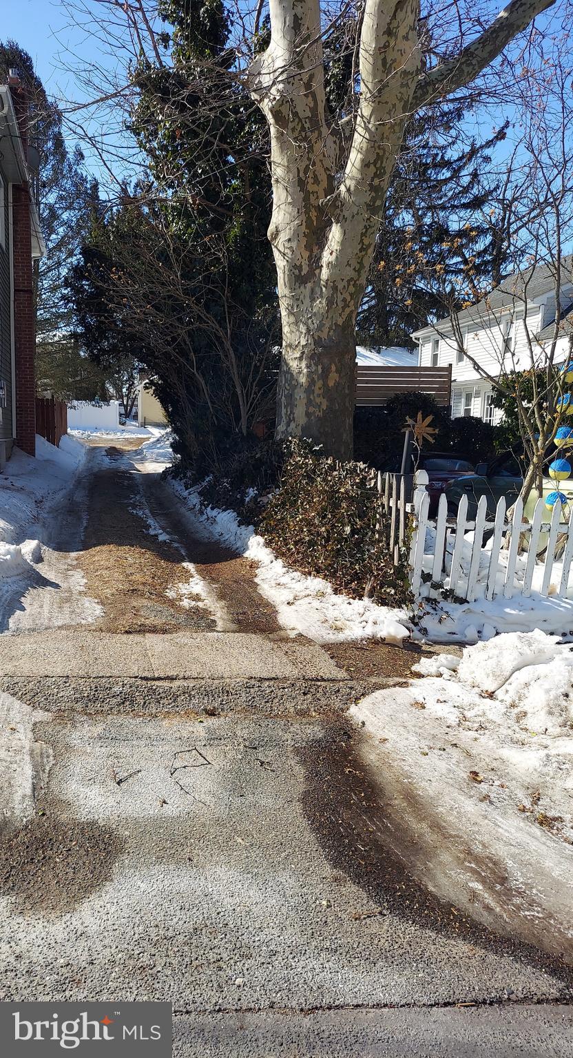 135 Laurel Avenue Pitman, NJ 08071 - Photo 26 of 26 Alley Entrance
