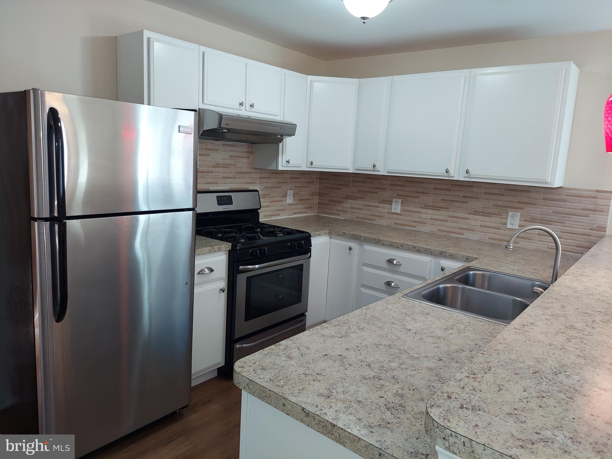 135 Laurel Avenue Pitman, NJ 08071 - Photo 10 of 26