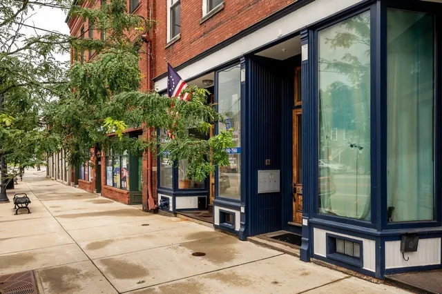 $1,950 | 32 Market Street, Unit B, Somersworth, NH 03878