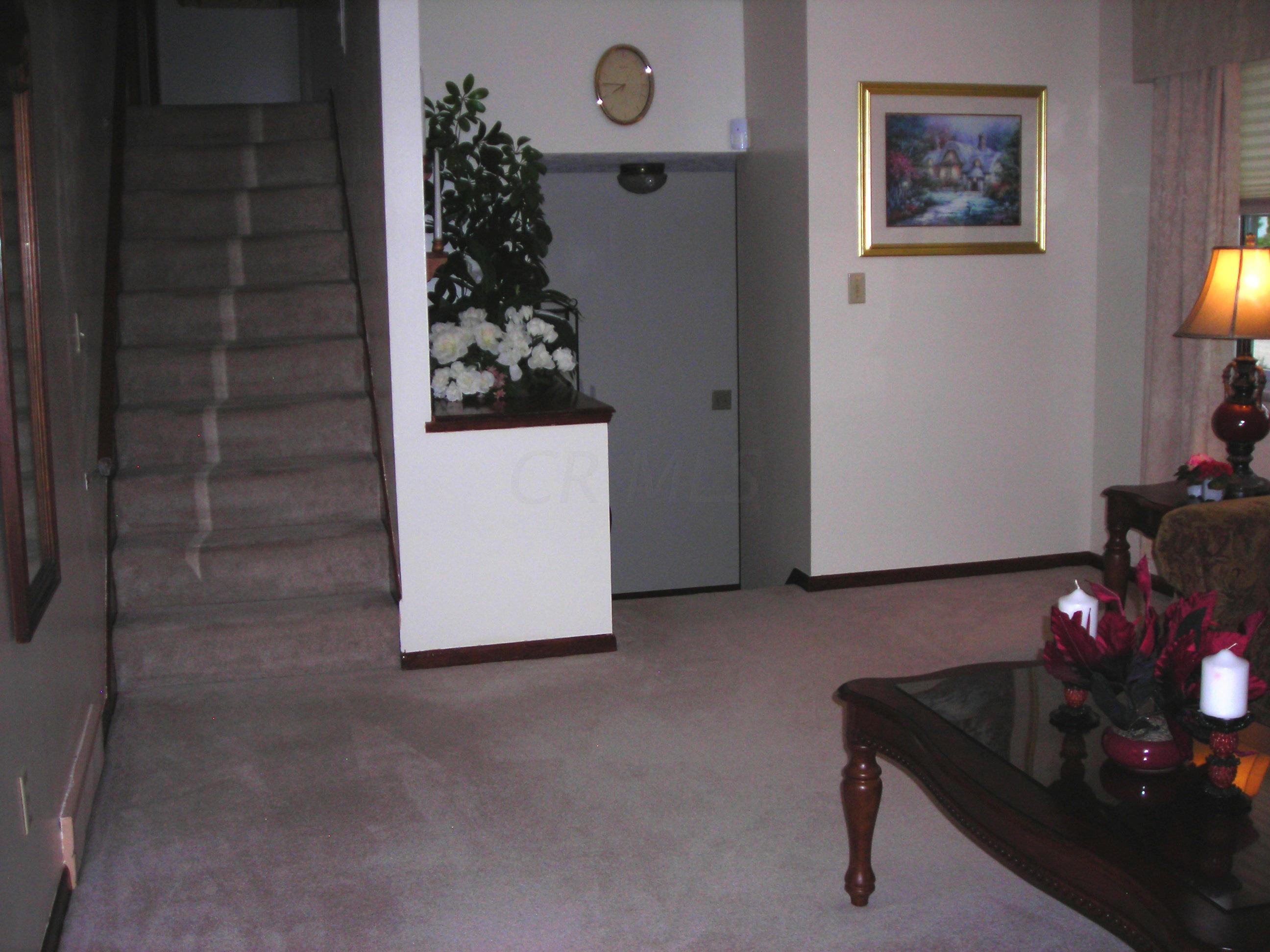 6041 Sandgate Road Columbus, OH 43229 - Photo 15 of 37 Gallery Image 15