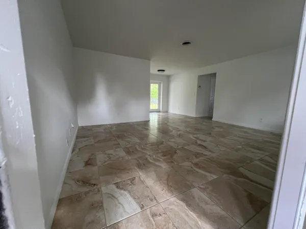 $2,750 | 5264 Southwest 94th Avenue, Cooper City, FL 33328