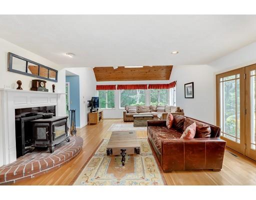 151 Tower Road Lincoln, MA 01773 - Photo 3 of 31