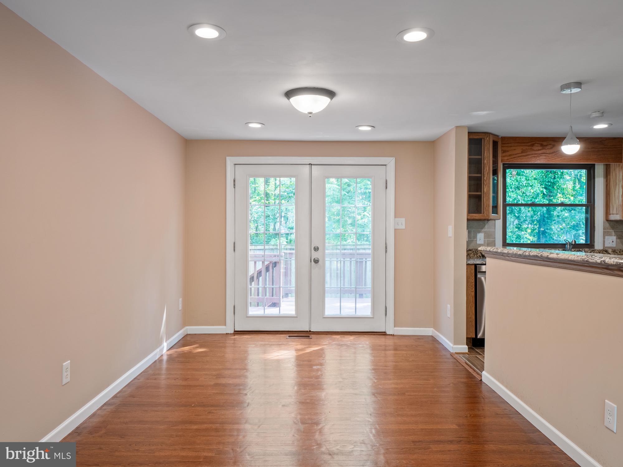 2268 Cocquina Drive Reston, VA 20191 - Photo 7 of 45 Gallery Image 7