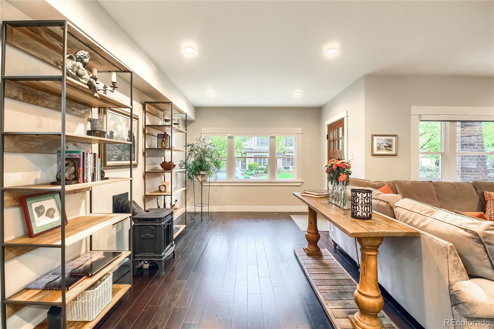 449 South Humboldt Street Denver, CO 80209 - Photo 7 of 39