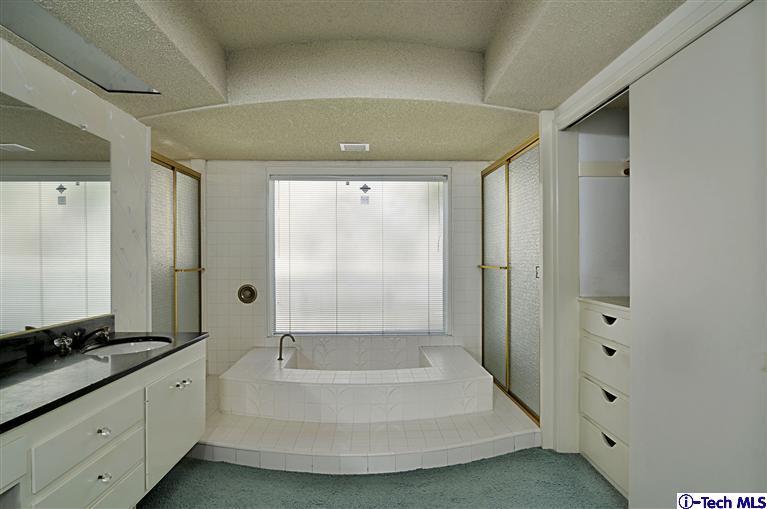 1819 Deermont Road Glendale, CA 91207 - Photo 5 of 9 Additional Photo