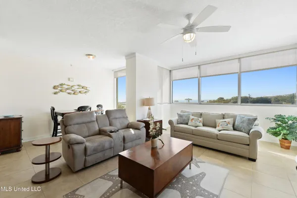 $275,000 | 2060 Beach Boulevard, Unit 203, Biloxi, MS 39531