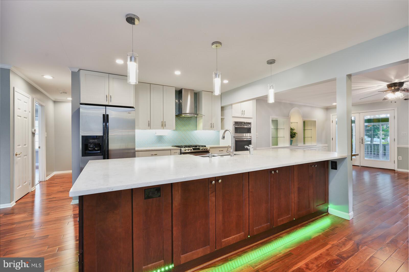 225 Rolling Road Gaithersburg, MD 20877 - Photo 11 of 59