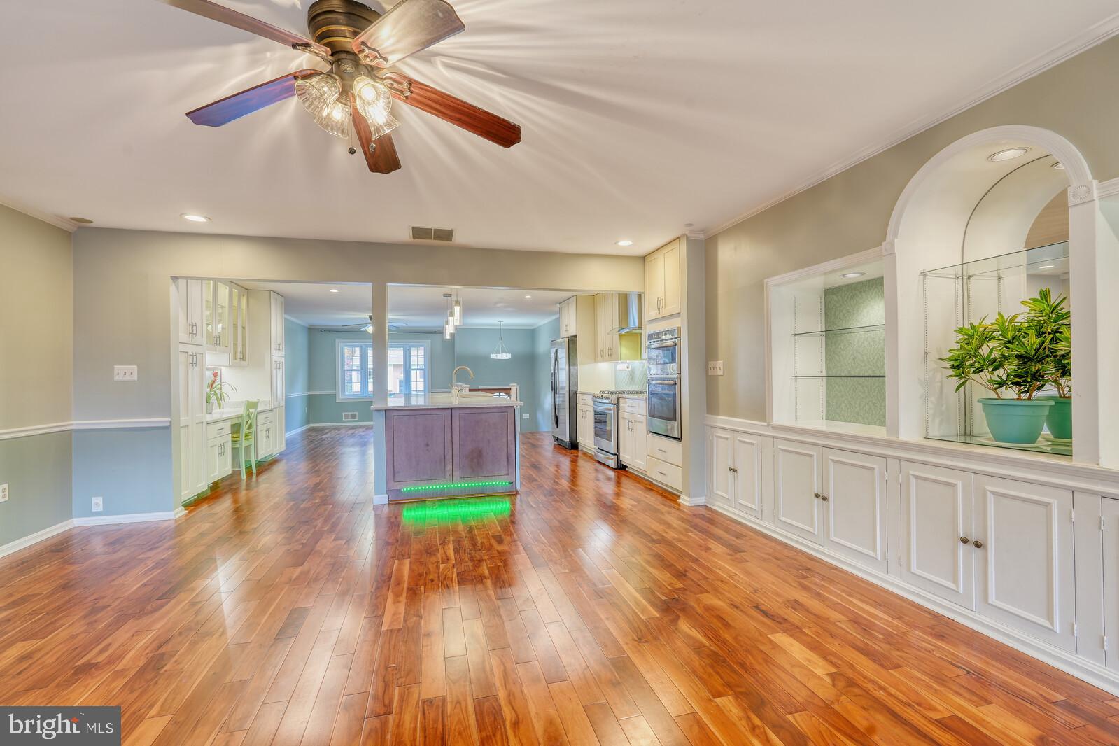 225 Rolling Road Gaithersburg, MD 20877 - Photo 59 of 59 Open Floor Plan