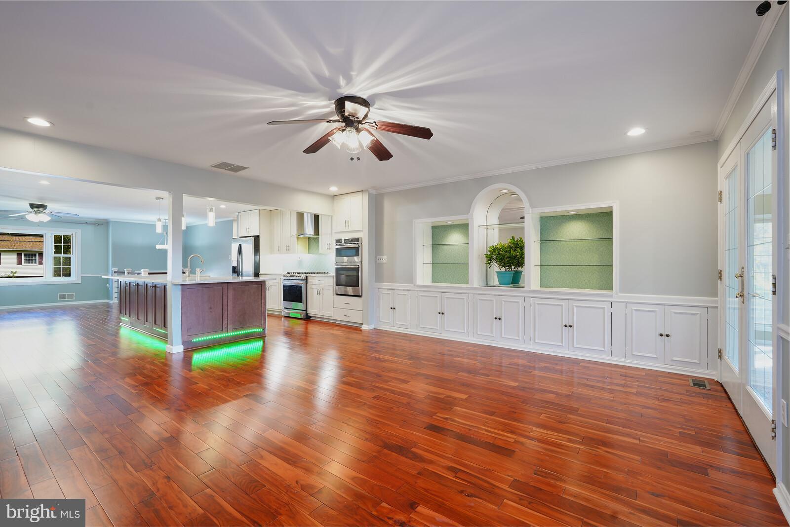 225 Rolling Road Gaithersburg, MD 20877 - Photo 21 of 59