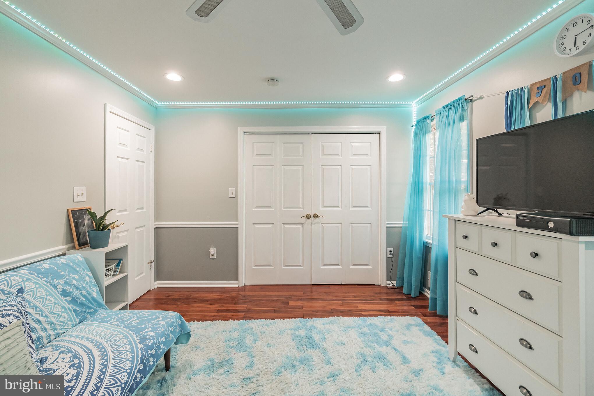 225 Rolling Road Gaithersburg, MD 20877 - Photo 37 of 59 Bedroom 2