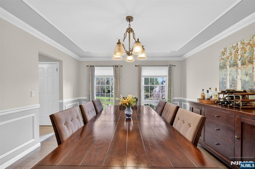 18 Stonewall Court Mahwah, NJ 07430 - Photo 11 of 50