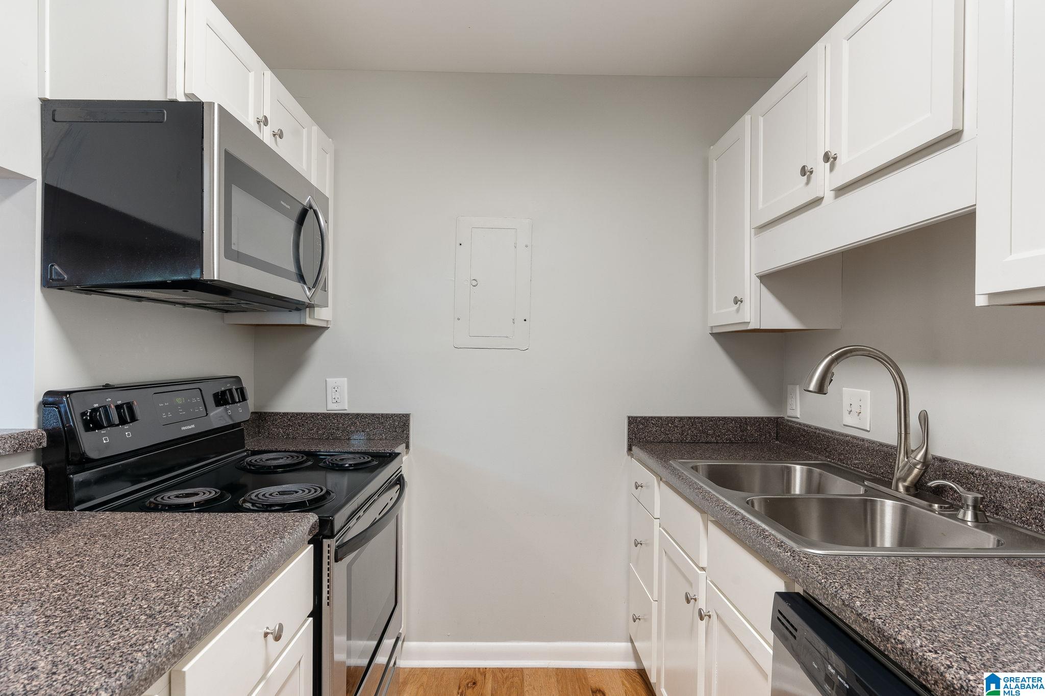 3350 Altamont Road South, Unit A8 Birmingham, AL 35205 - Photo 9 of 25