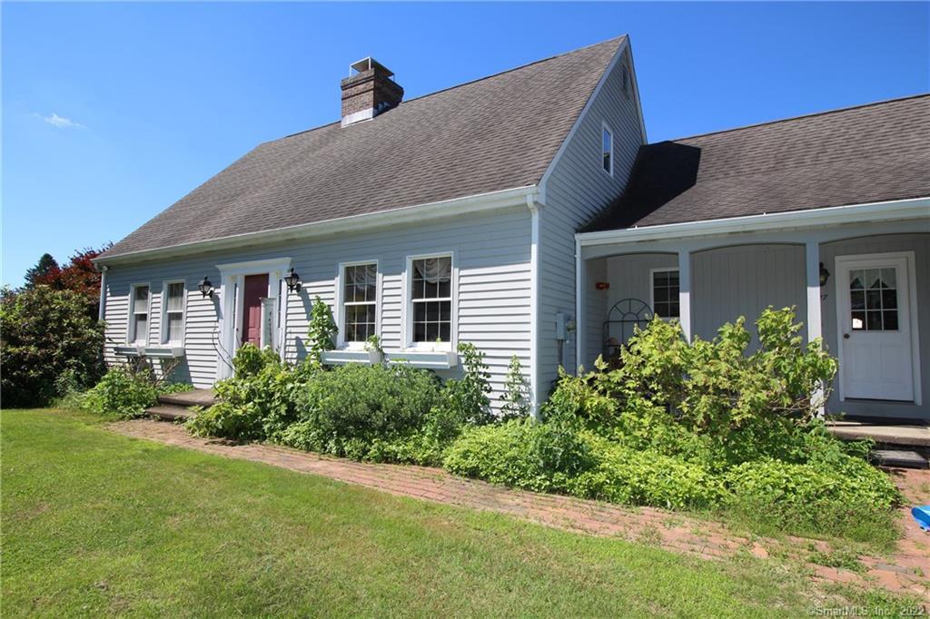 527 Flanders Road Woodbury, CT 06798 - Photo 1 of 1 Gallery Image 1