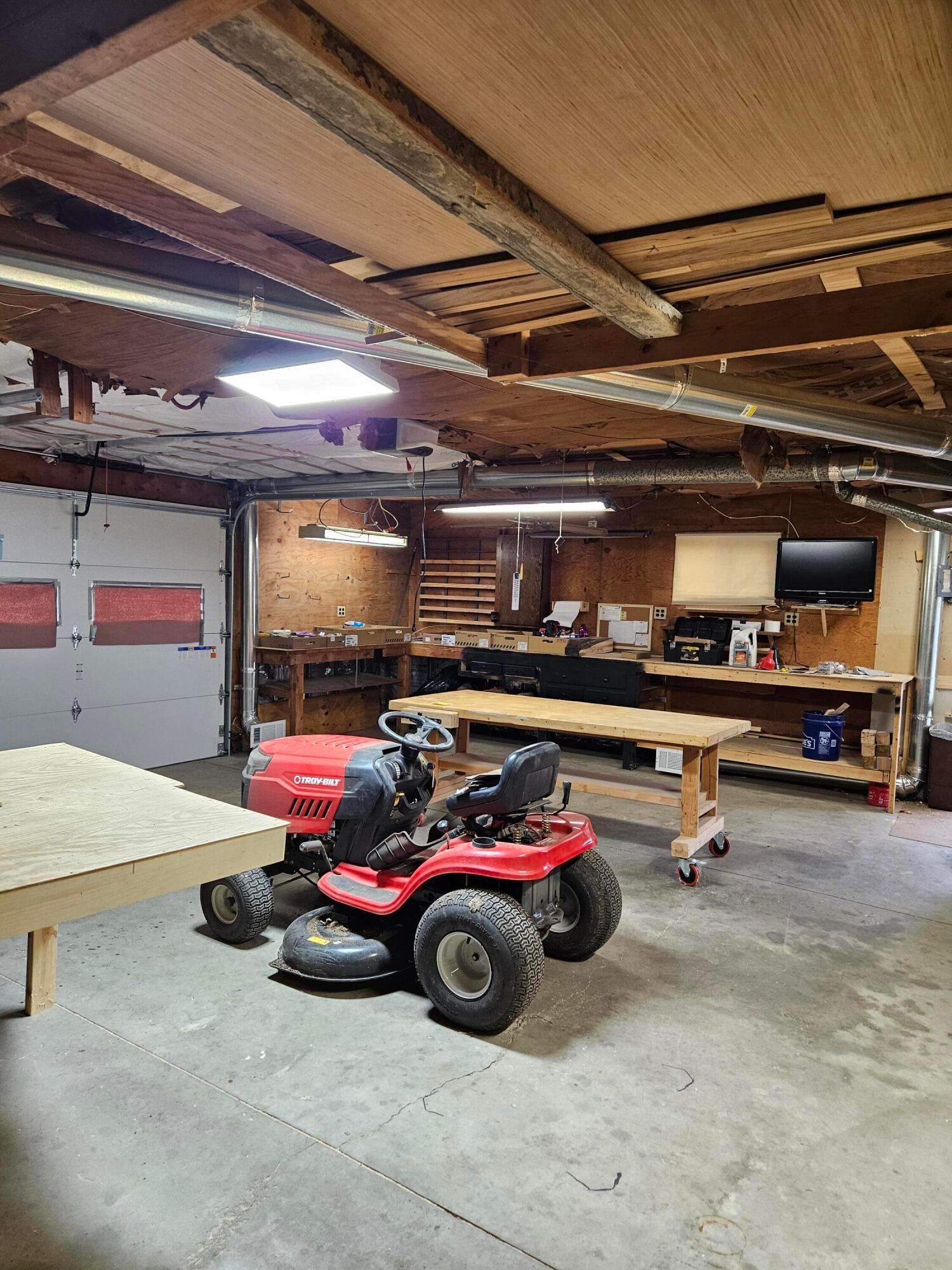 4801 Chapman Road Delaware, OH 43015 - Photo 45 of 51 Chapman inside garage 5