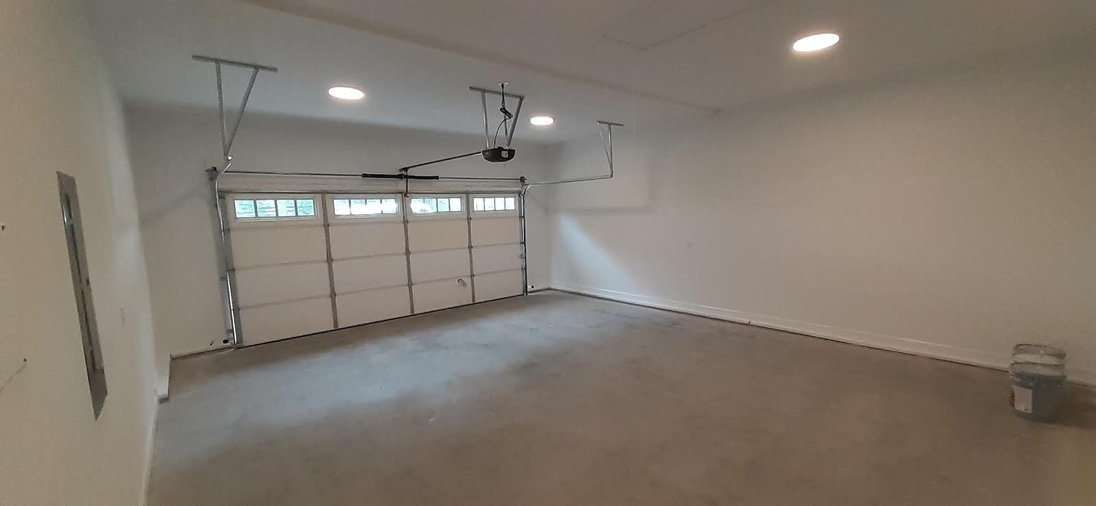 385 Pruett Road Dickson, TN 37055 - Photo 16 of 16 a view of a garage